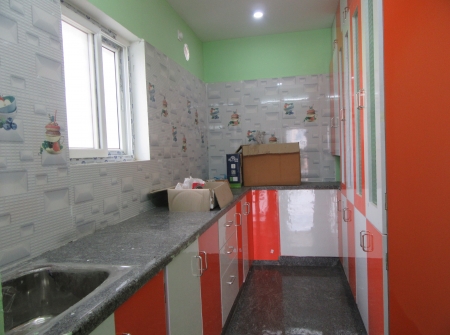 5) Li Id 202 - Kitchen.JPG